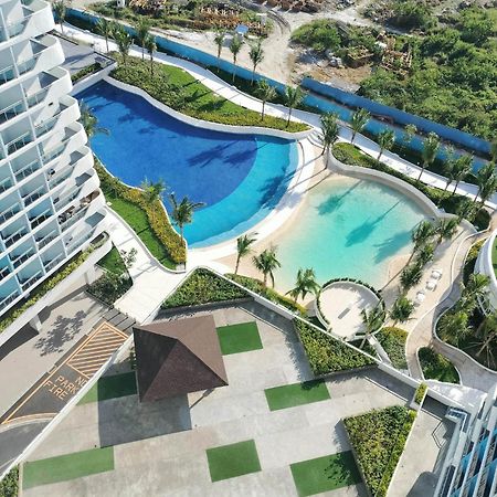 سان فيرناندو Azure North Studio Units Located In 17Th Floor And Above المظهر الخارجي الصورة